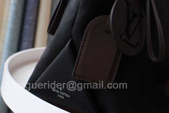 M56084 Beaubourg Hobo 32 M56084 Beaubourg Hobo 32