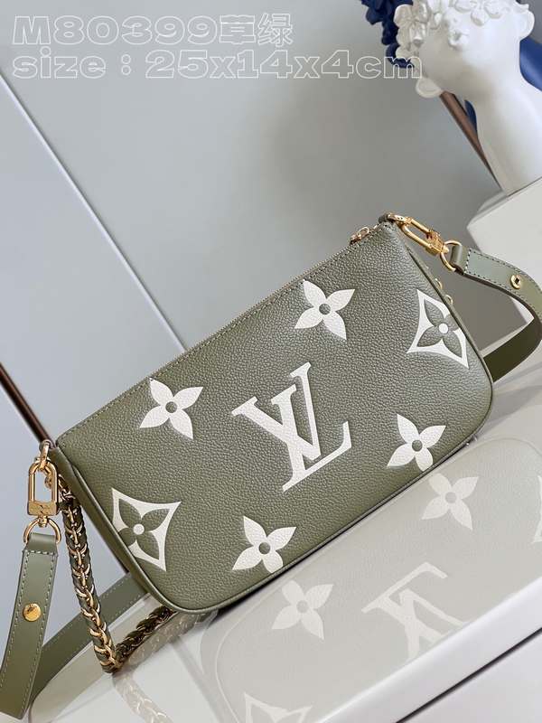 M22670 Multi Pochette Accessoires 25 M22670 Multi Pochette Accessoires 25