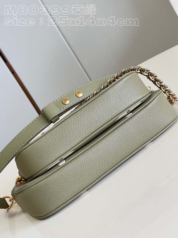 M22670 Multi Pochette Accessoires 25 M22670 Multi Pochette Accessoires 25