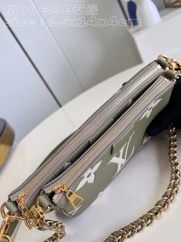 M22670 Multi Pochette Accessoires 25 M22670 Multi Pochette Accessoires 25