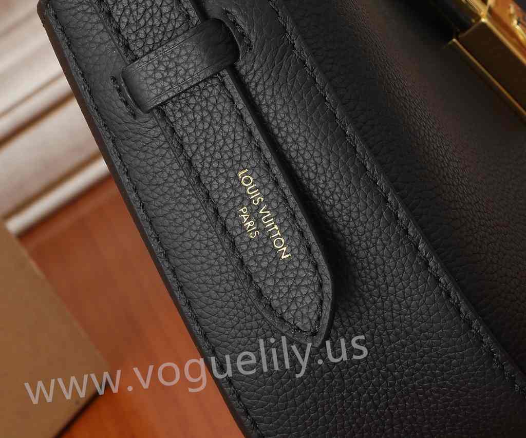 M24611 Low Key Shoulder Bag 26 M24611 Low Key Shoulder Bag 26