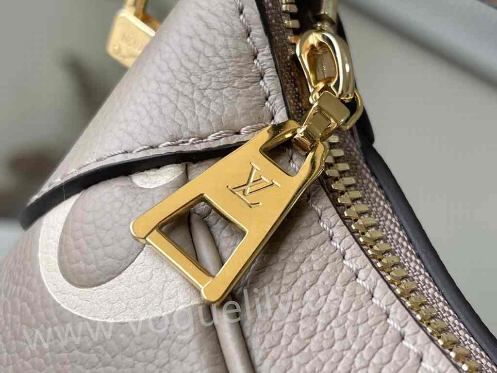 M46112 Bagatelle 22 M46112 Bagatelle 22
