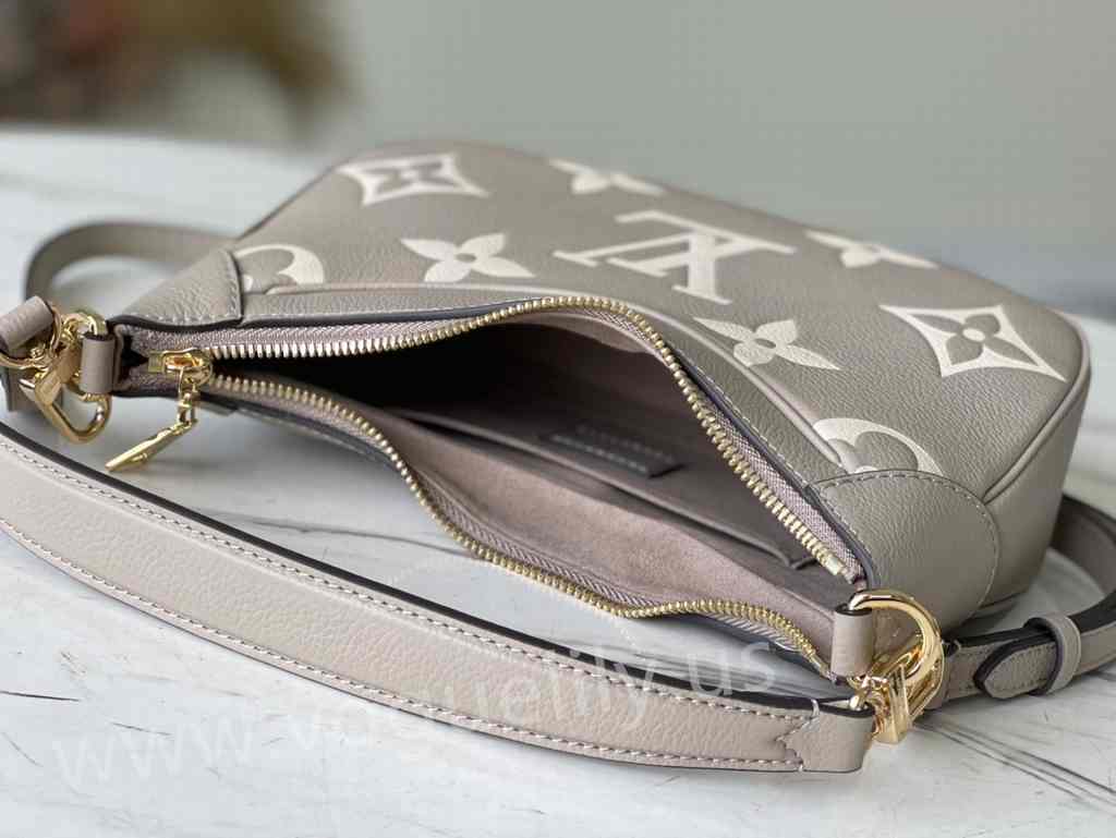 M46112 Bagatelle 22 M46112 Bagatelle 22