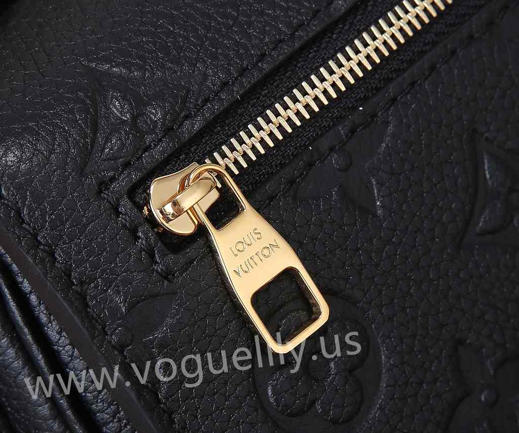 M46595 Pochette Métis East West 21 M46595 Pochette Métis East West 21