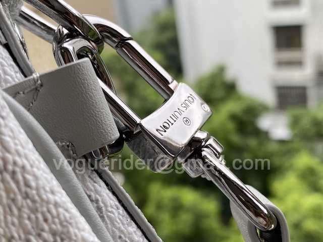 N50068 Trio 25 N50068 Trio 25