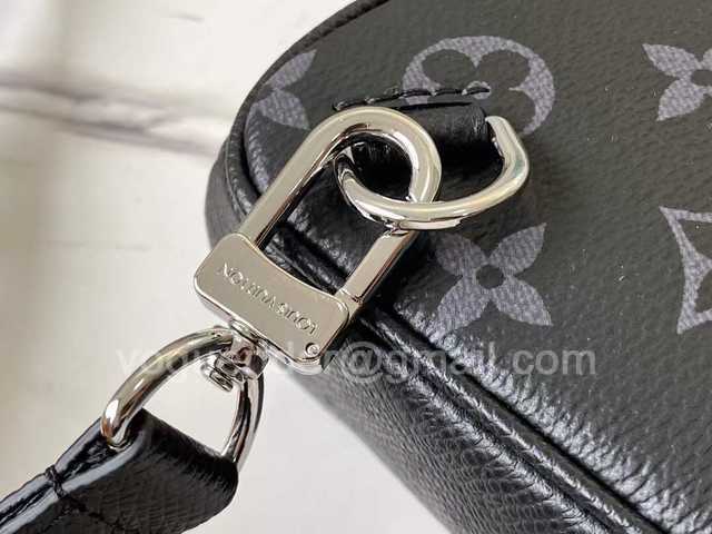 M30741 Outdoor 21 M30741 Outdoor 21