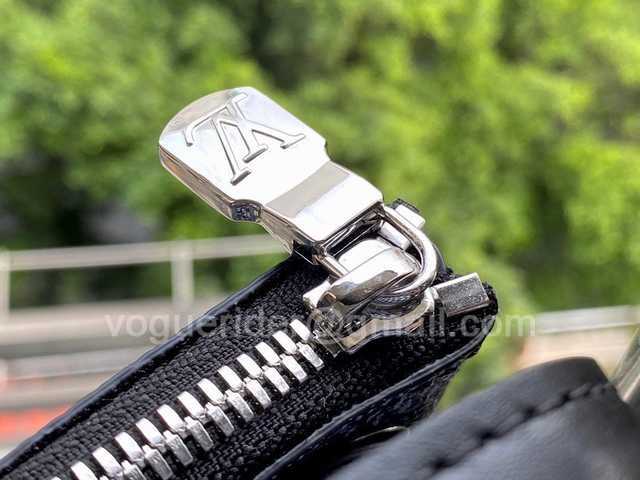 M69443 Trio 25 M69443 Trio 25