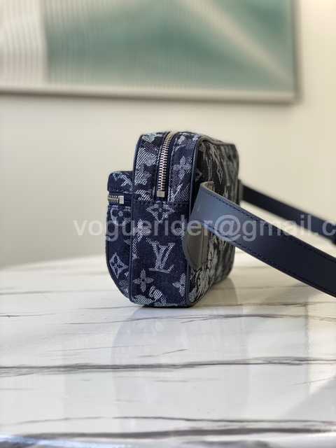 M57281 Outdoor 21 M57281 Outdoor 21