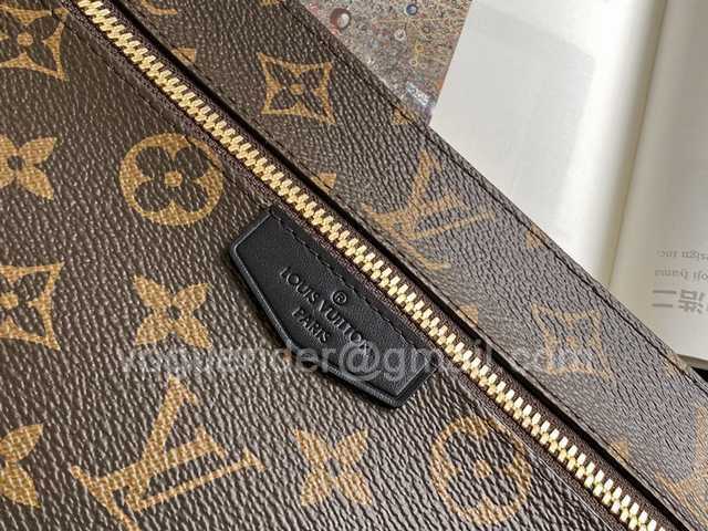 M60417 New Pouch 27 M60417 New Pouch 27
