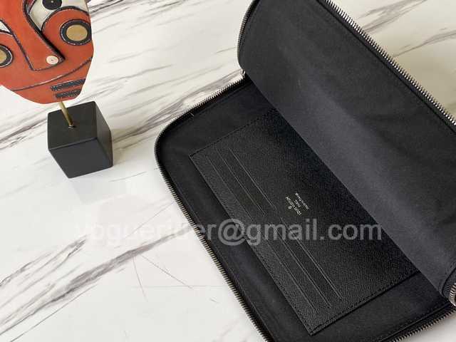 M60417 New Pouch 27 M60417 New Pouch 27
