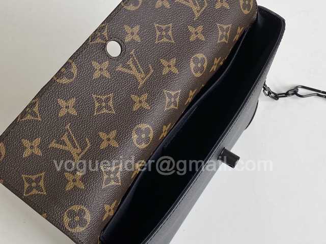 M30583 Pochette Voyage Steamer 28 M30583 Pochette Voyage Steamer 28