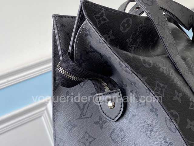 M45379 New Cabas Zippe 44 M45379 New Cabas Zippe 44