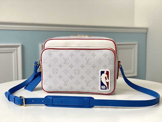 M85141 NBA Nil Messenger 30