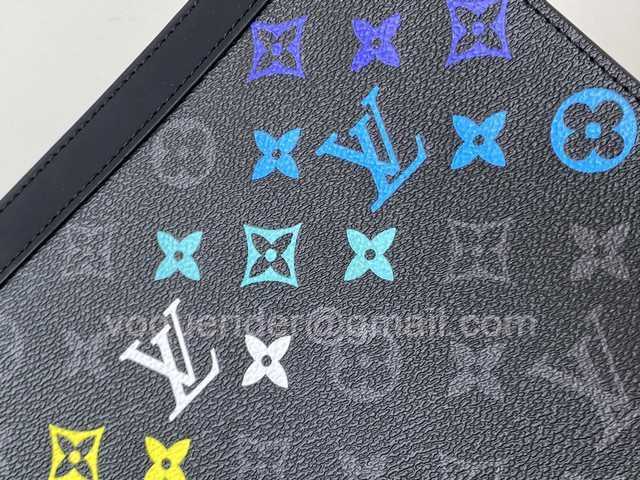 M61692 Pochette Voyage 26 M61692 Pochette Voyage 26
