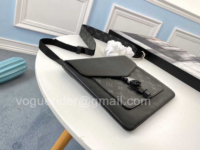 M30413 Outdoor Flap 28 M30413 Outdoor Flap 28