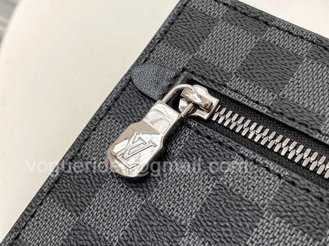 N44733 Grand Sac 42 N44733 Grand Sac 42
