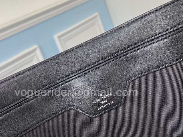 N44733 Grand Sac 42 N44733 Grand Sac 42