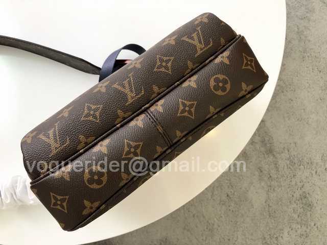 M43843 Messenger 22 M43843 Messenger 22