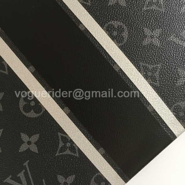 M64440 Pochette Voyage 26 M64440 Pochette Voyage 26