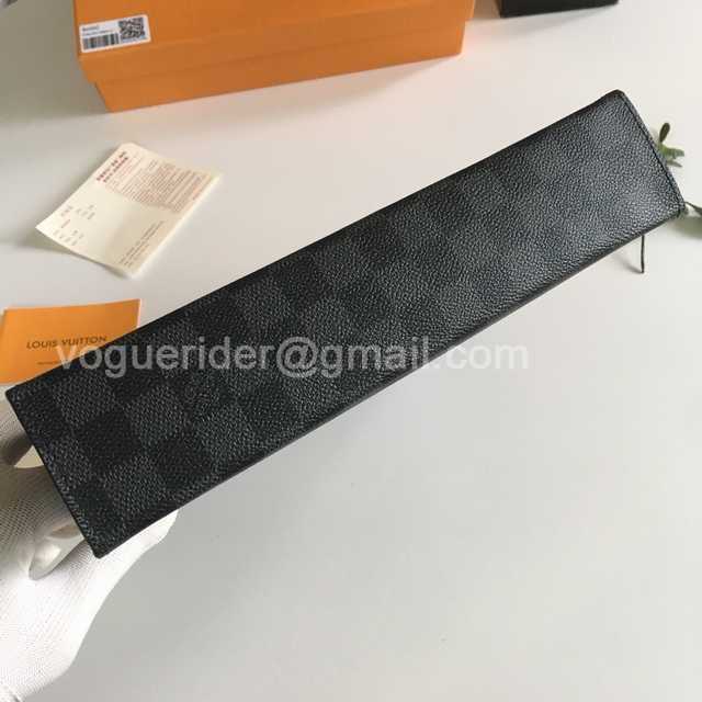 N64442 Pochette Voyage 26 N64442 Pochette Voyage 26
