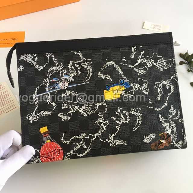 N41696 Pochette Voyage 26 N41696 Pochette Voyage 26