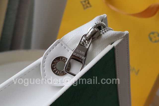 M61692 Pochette Voyage 26 M61692 Pochette Voyage 26