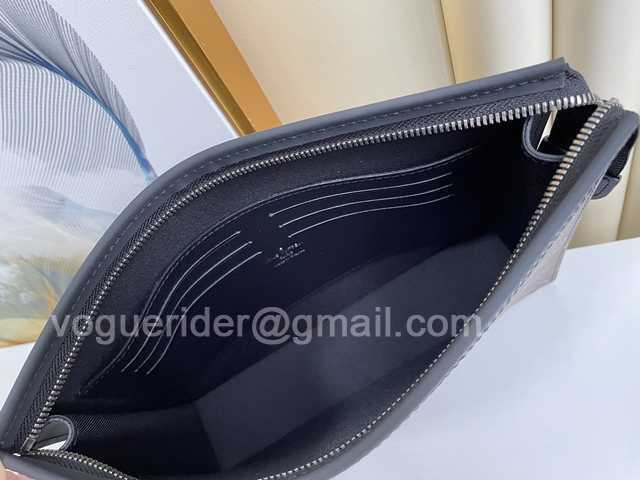 M61692 Pochette Voyage 26 M61692 Pochette Voyage 26