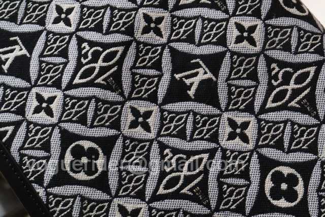 M80074 Pochette Toilet 25 M80074 Pochette Toilet 25