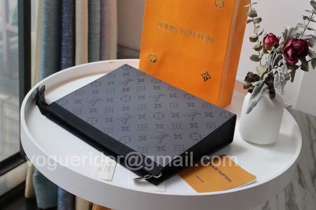 M61692 Pochette Voyage 26 M61692 Pochette Voyage 26