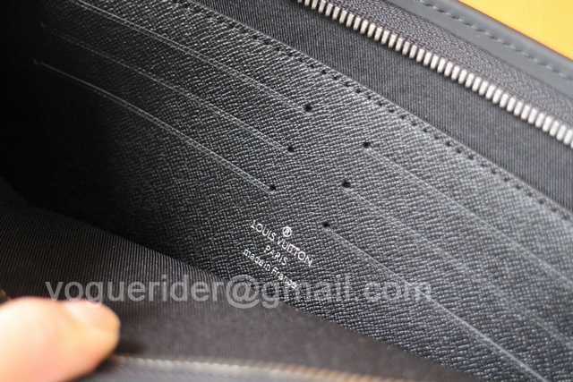 M61692 Pochette Voyage 26 M61692 Pochette Voyage 26