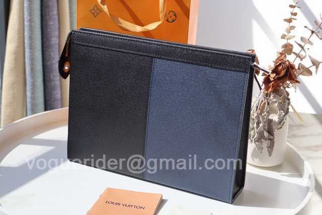 M30718 Pochette Voyage 26 M30718 Pochette Voyage 26