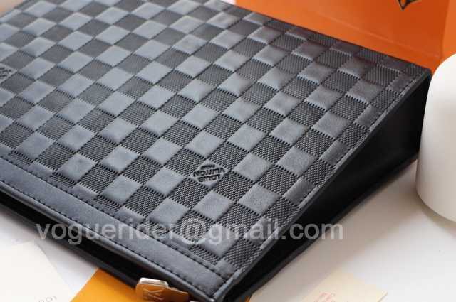 M61692 Pochette Voyage 26 M61692 Pochette Voyage 26