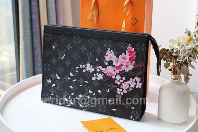 M61692 Pochette Voyage M61692 Pochette Voyage