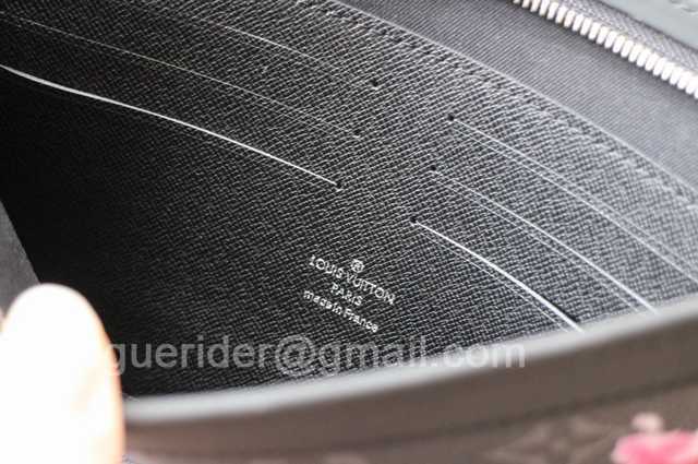 M61692 Pochette Voyage M61692 Pochette Voyage