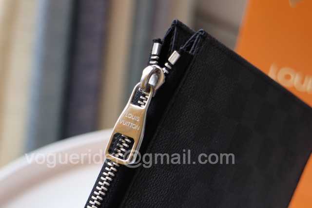 N60113 Pochette Jour 27 N60113 Pochette Jour 27