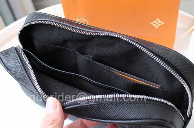 M30441 Pochette Kasai 25 M30441 Pochette Kasai 25