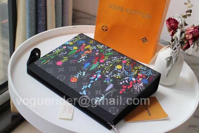 M61692 Pochette Voyage 26 M61692 Pochette Voyage 26