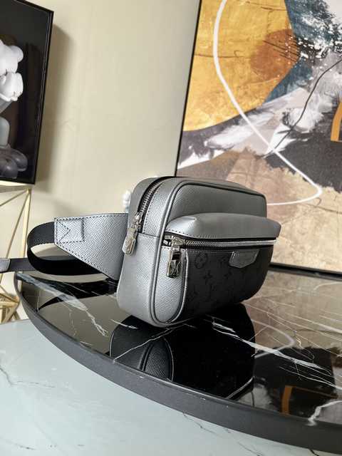 M30245 Outdoor 21 M30245 Outdoor 21