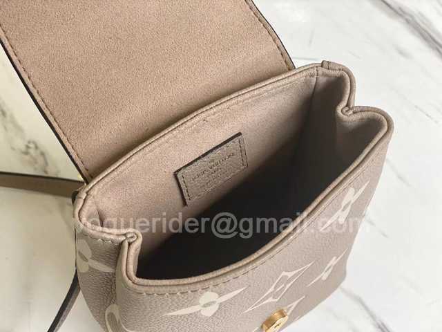 M80738 Tiny 19 M80738 Tiny 19