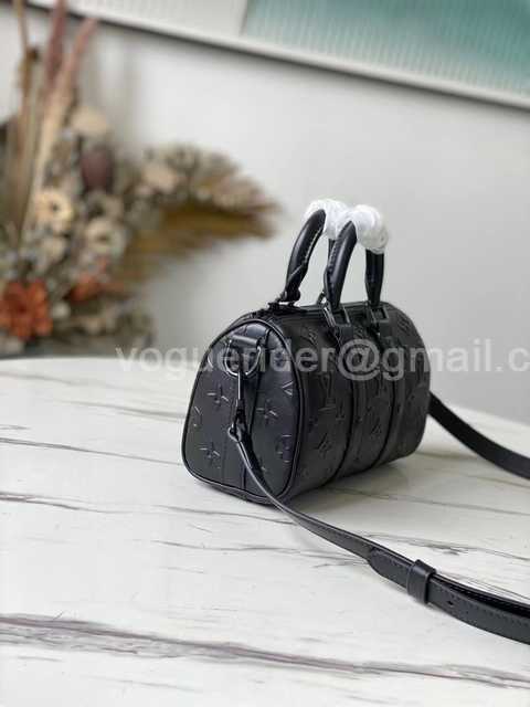 M57960 Keepall XS 21 M57960 Keepall XS 21