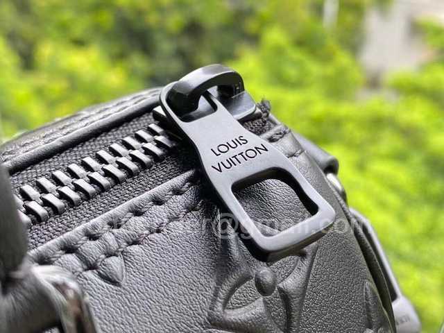 M57960 Keepall XS 21 M57960 Keepall XS 21
