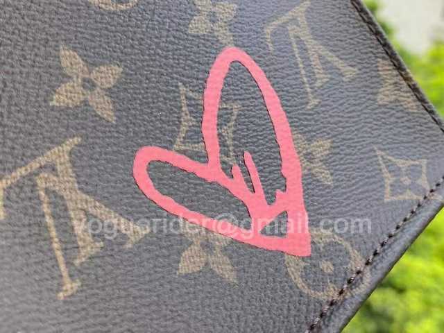 M80839 Petit Sac Plat 17 M80839 Petit Sac Plat 17