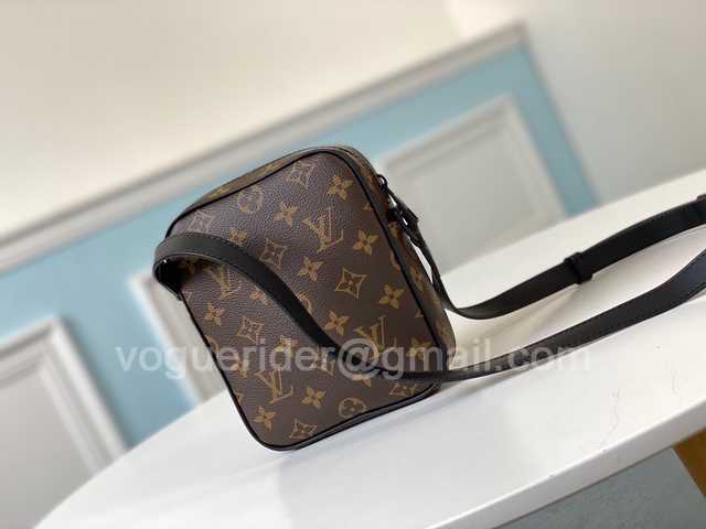 M69404 Wearable Wallet 17 M69404 Wearable Wallet 17