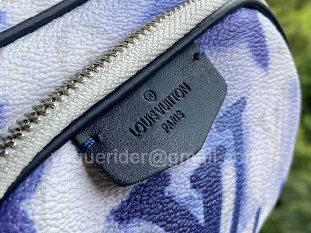 M45763 Outdoor Pouch 15 M45763 Outdoor Pouch 15