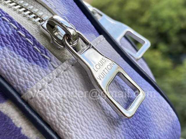 M45763 Outdoor Pouch 15 M45763 Outdoor Pouch 15