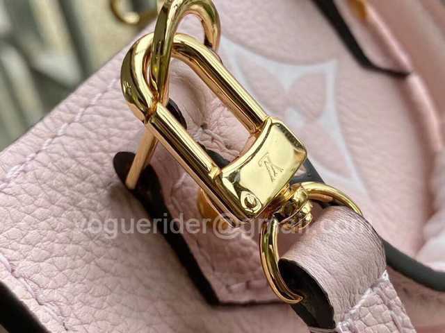 M80449 Petit Sac Plat 17 M80449 Petit Sac Plat 17