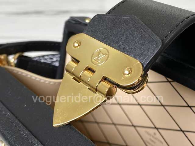 M57212 Petite Malle 20 M57212 Petite Malle 20