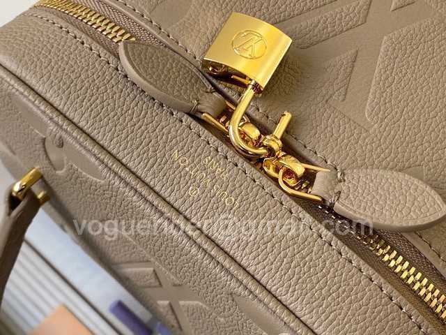 M45608 Vanity 19 M45608 Vanity 19