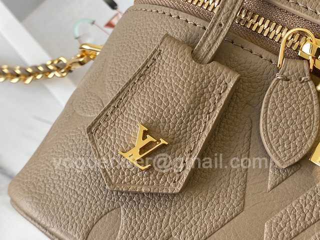 M45608 Vanity 19 M45608 Vanity 19