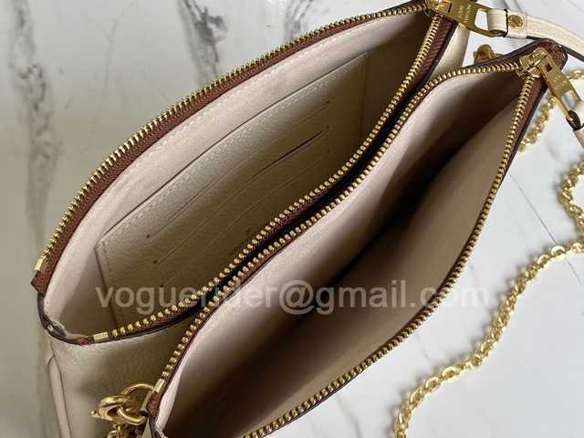 M80084 Double Zip Pochette M80084 Double Zip Pochette